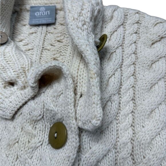 Aran Woollen Mills Super Soft Merino 3 Button Sweater Ivory Medium - Picture 9 of 9